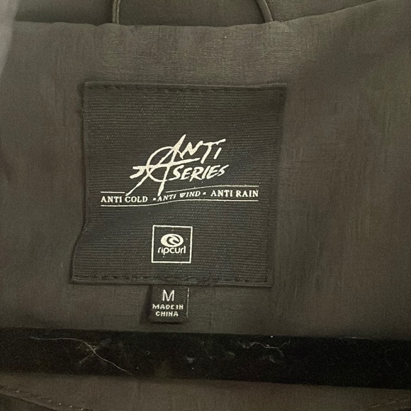 Rip Curl Wind breaker - Picture 2 of 4